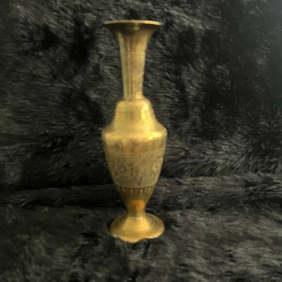 VTG 70s etched brass fluted vase - Picture 6 of 9